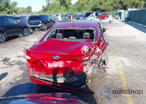 2015 Ford Fusion Se z USA, uszkodzony, nr VIN 1FA6P0HD5F5116406